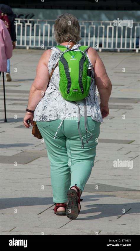Femme obèse Banque de photographies et dimages à haute résolution Alamy