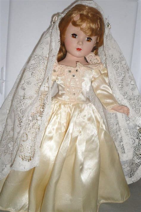 S Madam Alexander Bride Doll Bride Dolls Madame Alexander Dolls Satin Bridal Gowns