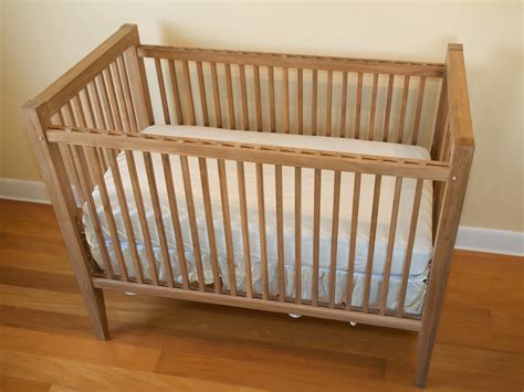 Baby crib for small space. Baby Crib | CWS Architecture, P.C.