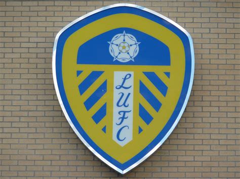 Get the latest leeds united news, scores, stats, standings, rumors, and more from espn. Key Branding Lessons From The New Leeds United Badge ...