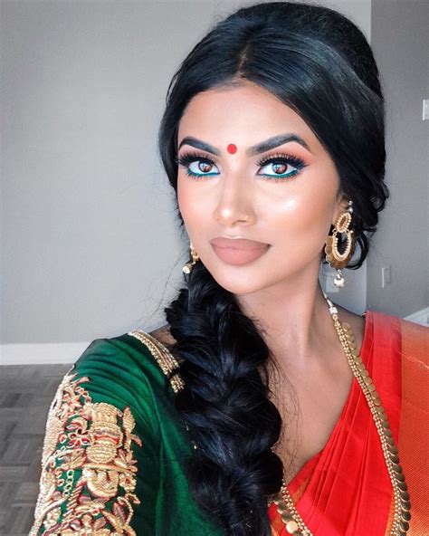 Pin By Alicia Nuria On Face Bollywood Makeup Indian Wedding Makeup Indian Makeup Looks