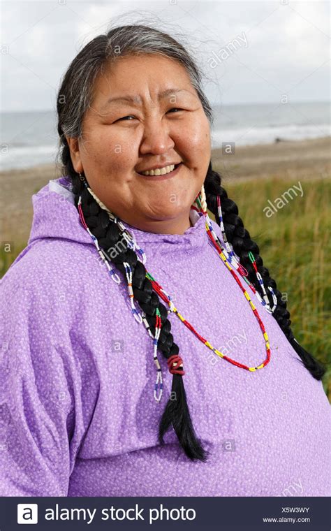 Yupik People High Resolution Stock Photography And Images Alamy