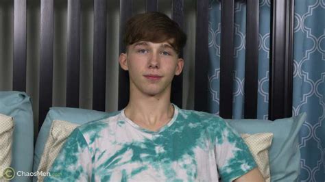 Curious Straight Teen Jerking Off For The First Time On Video Buddybate
