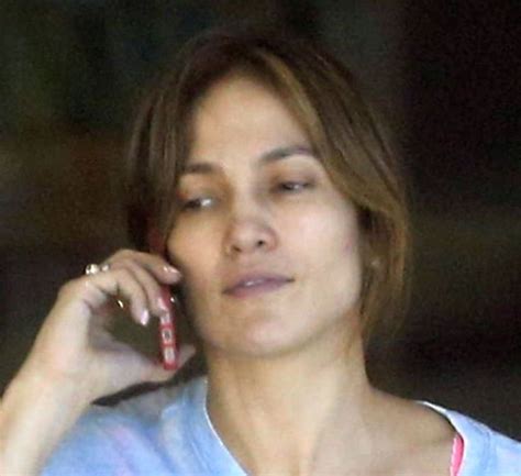 Jennifer lopez without makeup is one of the charming women in hollywood. Jennifer Lopez without makeup | Celebrities Without Makeup ...