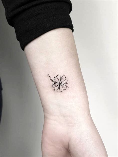 30 Four Leaf Clover Tattoo Ideas For Women There Are Green Blue Or