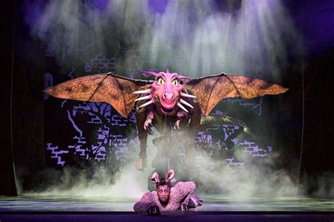 Shrek The Musical Uk Tour Review Theatress Theatress