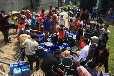 Cara mengatasi krisis air di malaysia. Program Pengelolaan dalam Mengatasi Masalah Air di ...
