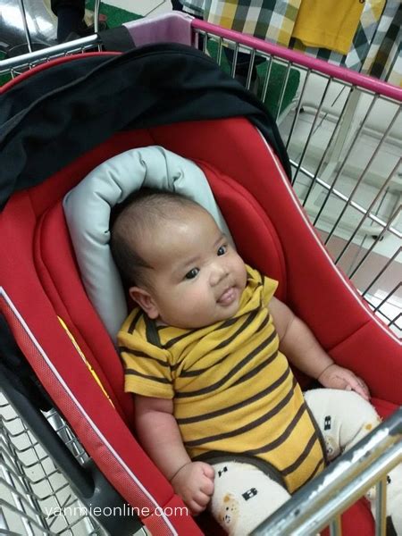 When buying an infant car seat, the car seats are categorised by your child's weight rather than their age. Tips Bawa Baby Keluar Jalan | YANMIEONLINE.COM