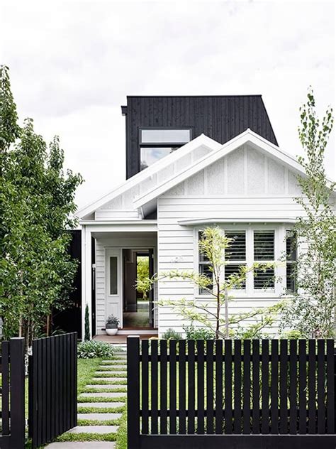 Now you can have the picket fence you've always dreamed of and without the back breaking work of digging holes and pouring concrete. A black fence