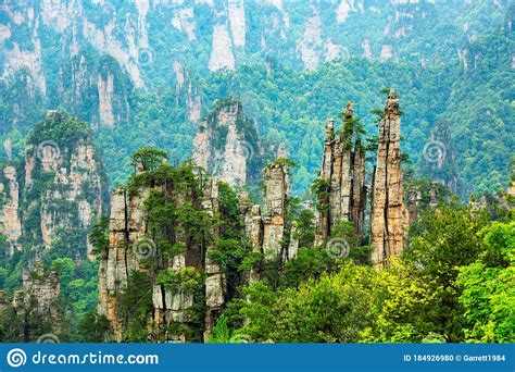 Zhangjiajie National Forest Park Emperor S Brushes Gigantic Quartz