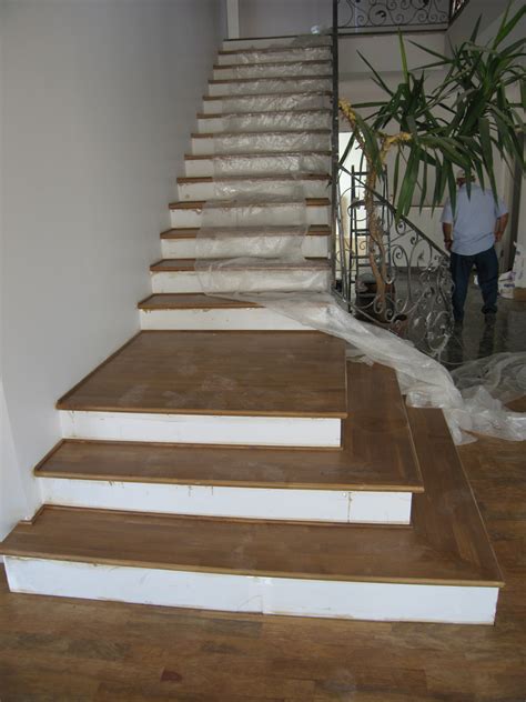 Simple Science: How to Make a Volcano with Kids