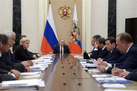 Vladimir Putin Tightens Grip On Russia’s Parliament With Election Rout The New York Times