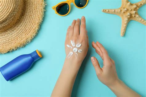 The Chemistry And History Behind Sunscreen Noah Chemicals