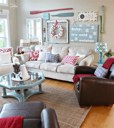 Most rooms are rectangular, so a rectangular room arrangement usually feels the most natural. 41 Christmas Decoration Ideas for Your Living Room -DesignBump