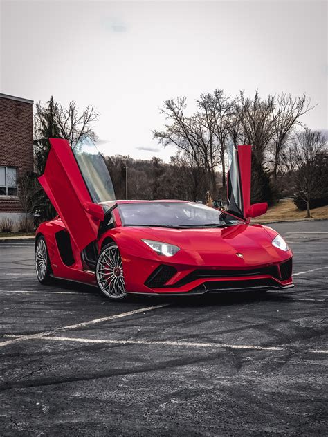 Rent Lamborghini Aventador NYC | Veluxity Rentals