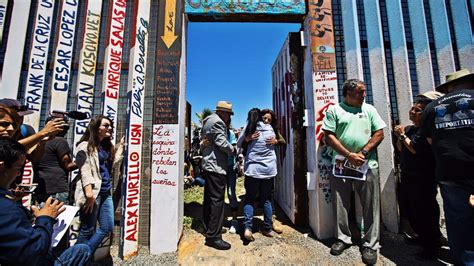 Fotos La Frontera De San Diego Tijuana Se Abrió Por Unos Minutos Para