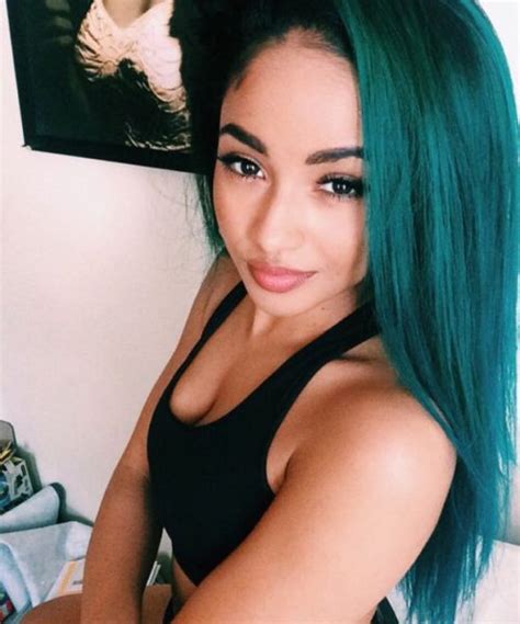 Get A Turquoise Hair Dye To Stand Out In The Crowd
