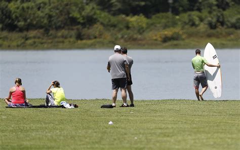 O indicativo é das temperaturas passarem facilmente dos 30°c em praticamente todas as cidades do estado. Calor chega ao Paraná e Curitiba atinge a marca dos 30ºC ...