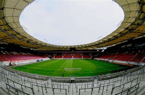 I think stuttgart should expand the stadium to at least 60k. Mercedes-Benz-Arena: Neues Stadion braucht Nachschlag ...