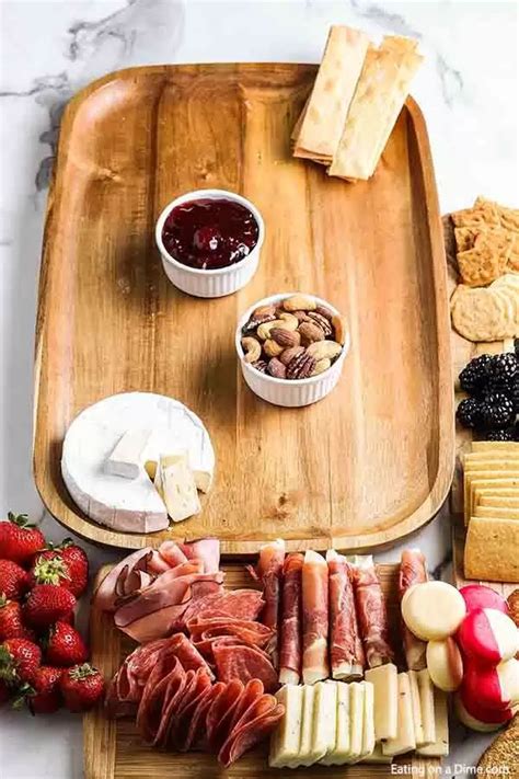 Learn How To Make An Easy Charcuterie Board For Your Next Party And