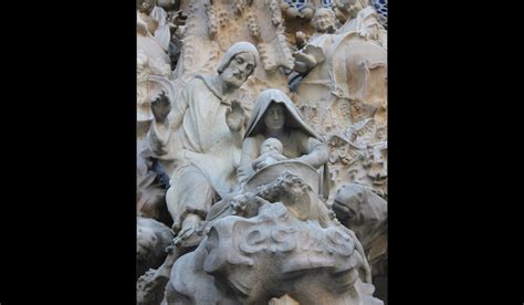 Por ello este centro funda su acción educativa en el evangelio de jesús y en las enseñanzas de la iglesia católica. La Sagrada Familia: diez años consagrada - Alfa y Omega