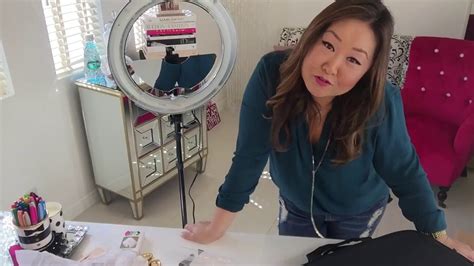 Sign up for free today! Beauty Lighting For Video, Live Streaming, Youtube ...