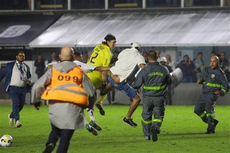 C Ssio Agredido Por Torcedor Santista