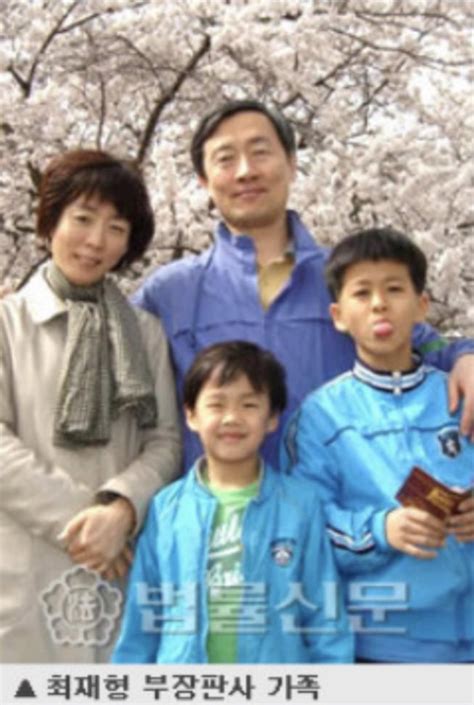 與, 재난금 '전국민 지급'으로 당론 바꿨지만 '첩첩산중' 노컷뉴스. 최재형 감사원장 프로필(나이/직업/학력/경력/병역/종교/가족 ...