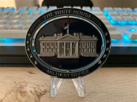 Beautiful The White House Military Office Non Cpo Challenge Coin Etsy