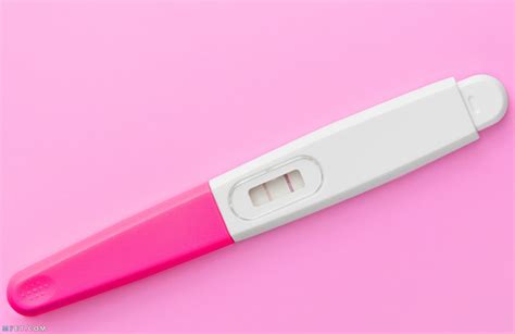 طرق عمل تحليل الحمل المنزلي كيفية استخدام جهاز فحص الحمل موقع مُحيط