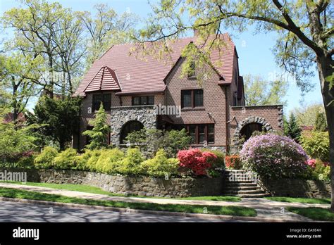 Renacimiento Tudor House Forest Hills Gardens Queens Nueva York