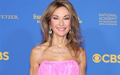 Susan Lucci Drops Heart Jewelry On ‘today With Hoda And Jenna Footwear