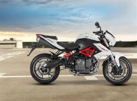 Benelli Re Launches Tnt 300 302r Tnt 600i In India Trk 502 X