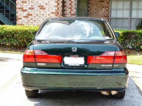 Purchase Used 1999 Honda Accord Lx Sedan 4 Door 23l In Houston Texas