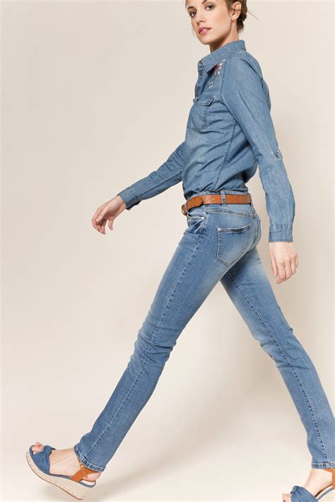 We did not find results for: Slim - Découvrez la Collection Jeans - Camaïeu 2017 | Mode ...