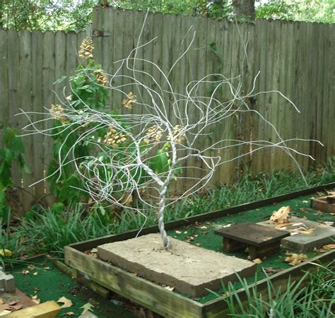 Twisted Wire Tree From Recycled Ground Wire Recyclart