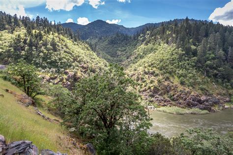 Hellgate Canyon Viewpoint On The Rogue River View From Hel Flickr