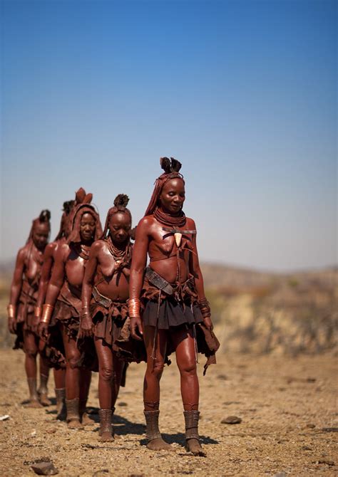 Himbas Women Angola When They Walked Together They Alwa Flickr