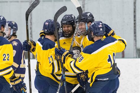 Balanced Attack Leads Ice Hockey To 5 2 Win Over Suffolk Penmen Press