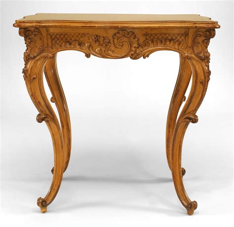 French Victorian Maple End Table