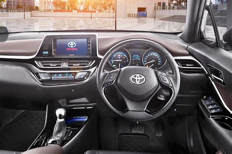 Toyota Chr Hybrid 2024 Images Check Interior And Exterior Photos Oto