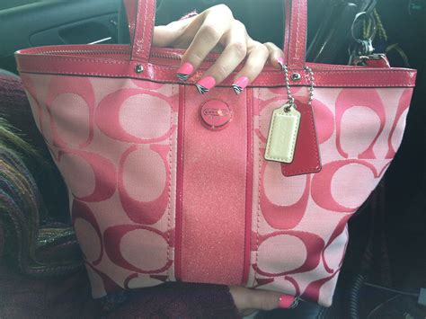 Pink Coach Handbag Louis Vuitton Bag Neverfull Purse Styles Cute Purses