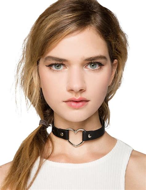 What Do You Think Of Girls Who Wear Chokers Collars Sexuality