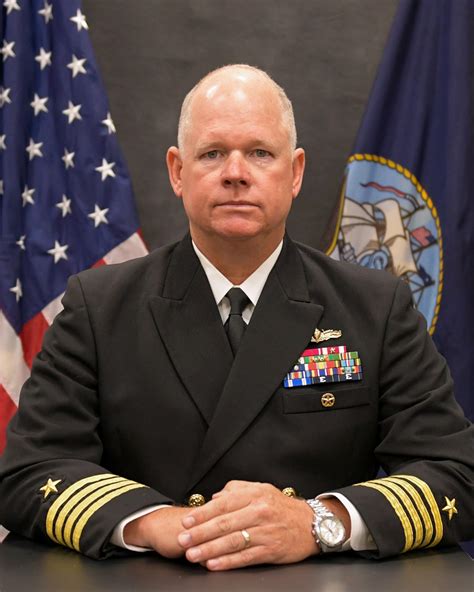 Capt Charles E Hampton