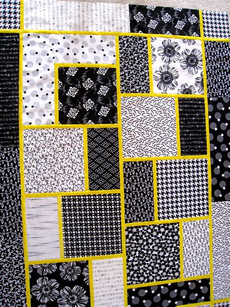 45 Easy Beginner Quilt Patterns And Free Tutorials Polka Dot Chair