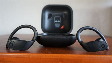 Airpods Pro Vs Beats Powerbeats Pro Apples True Wireless Earbuds Do