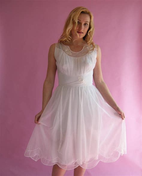 Shadowline Bridal White Chiffon Vintage Nightgown 36 M Beautiful