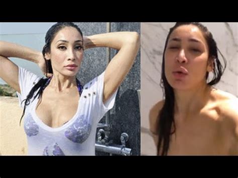 Sofia Hayat S SEXY NUDE SHOWER Video On Instagram YouTube