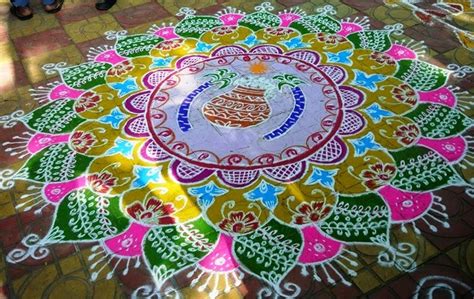 Mostly in the village, you will get this type of design with a beautiful white coloured outline with mixed red colour. 33 Latest And New Sankranthi Rangoli Designs For 2017