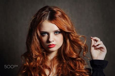 Face Women Redhead Model Portrait Simple Background Long Hair